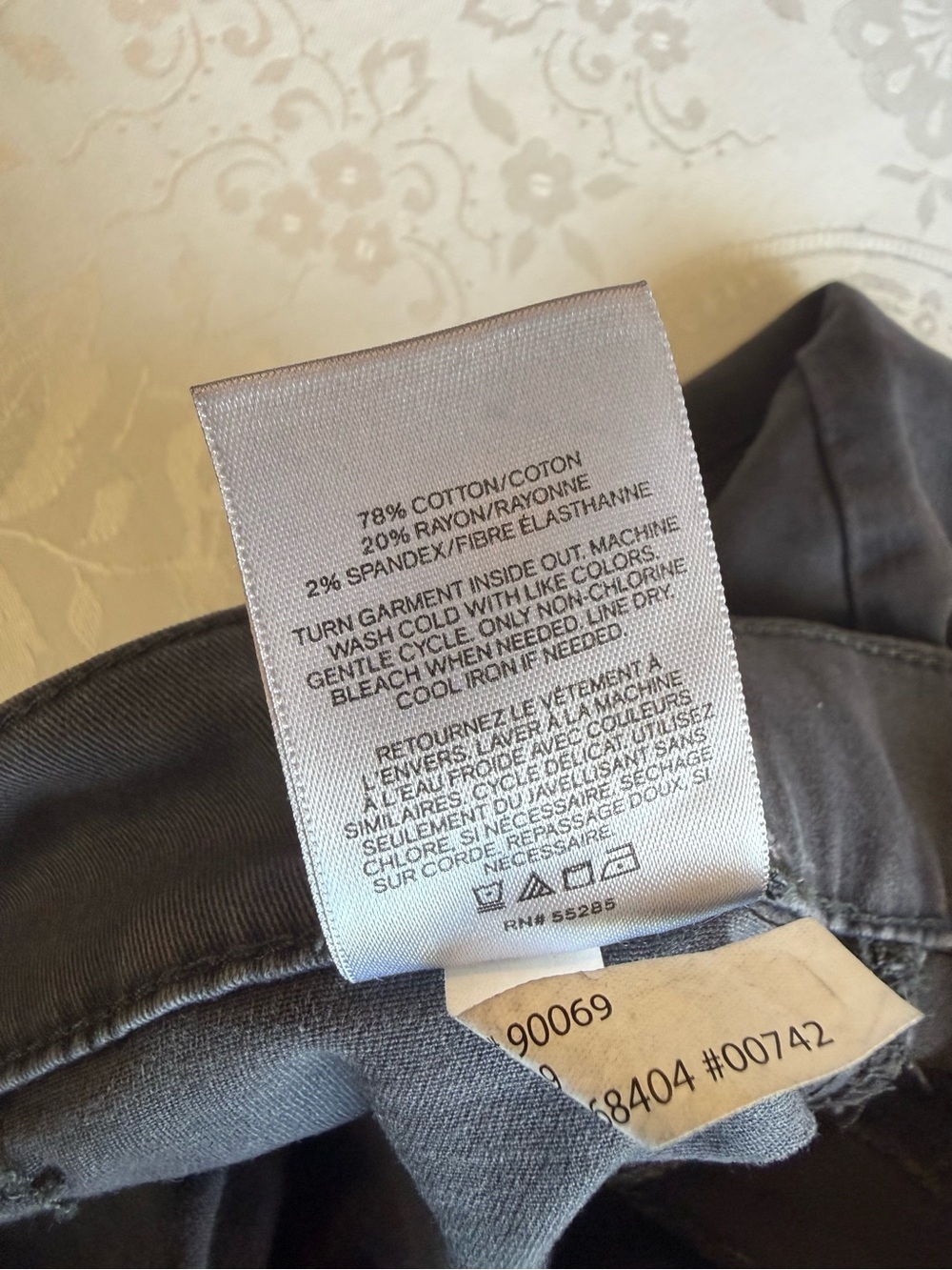 Express Cargo Stretchy Pants Charcoal Gray Ankle High-Rise Women’s Size 6R - Picture 9 of 16